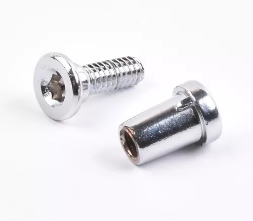 Parafusos de metal cromado para fixação